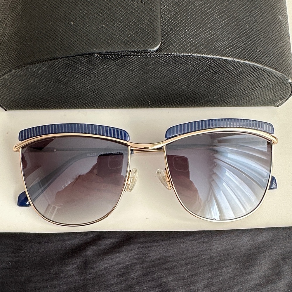 AUTHENTIC Balmain Navy and Silver Women's Sunglasses - Picture 2 of 3